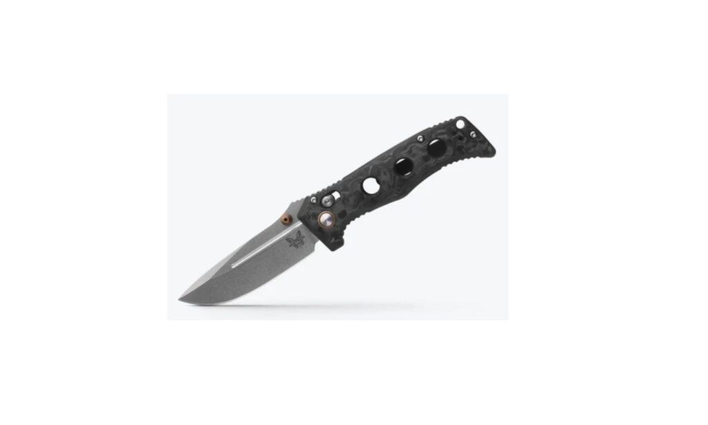 Benchmade Mini Adamas Marbled Carbon Fiber Drop-point 273-03